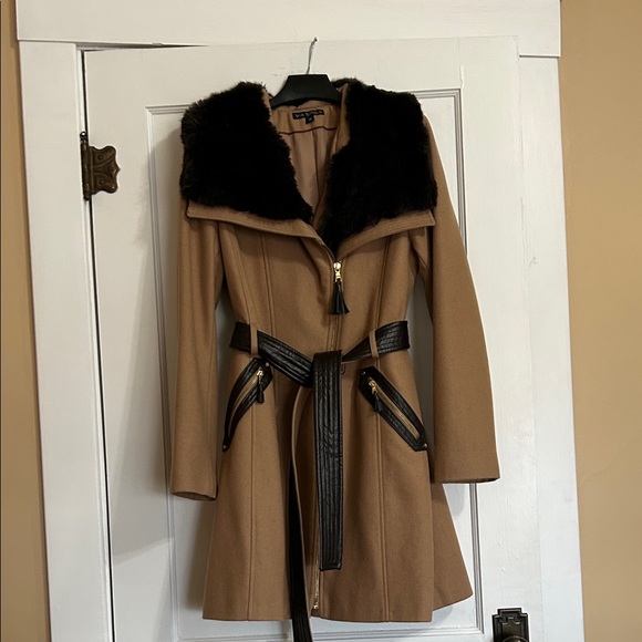 Via Spiga Jackets & Blazers - Via Spiga Tan Wool Blend Coat with Dark Brown Details